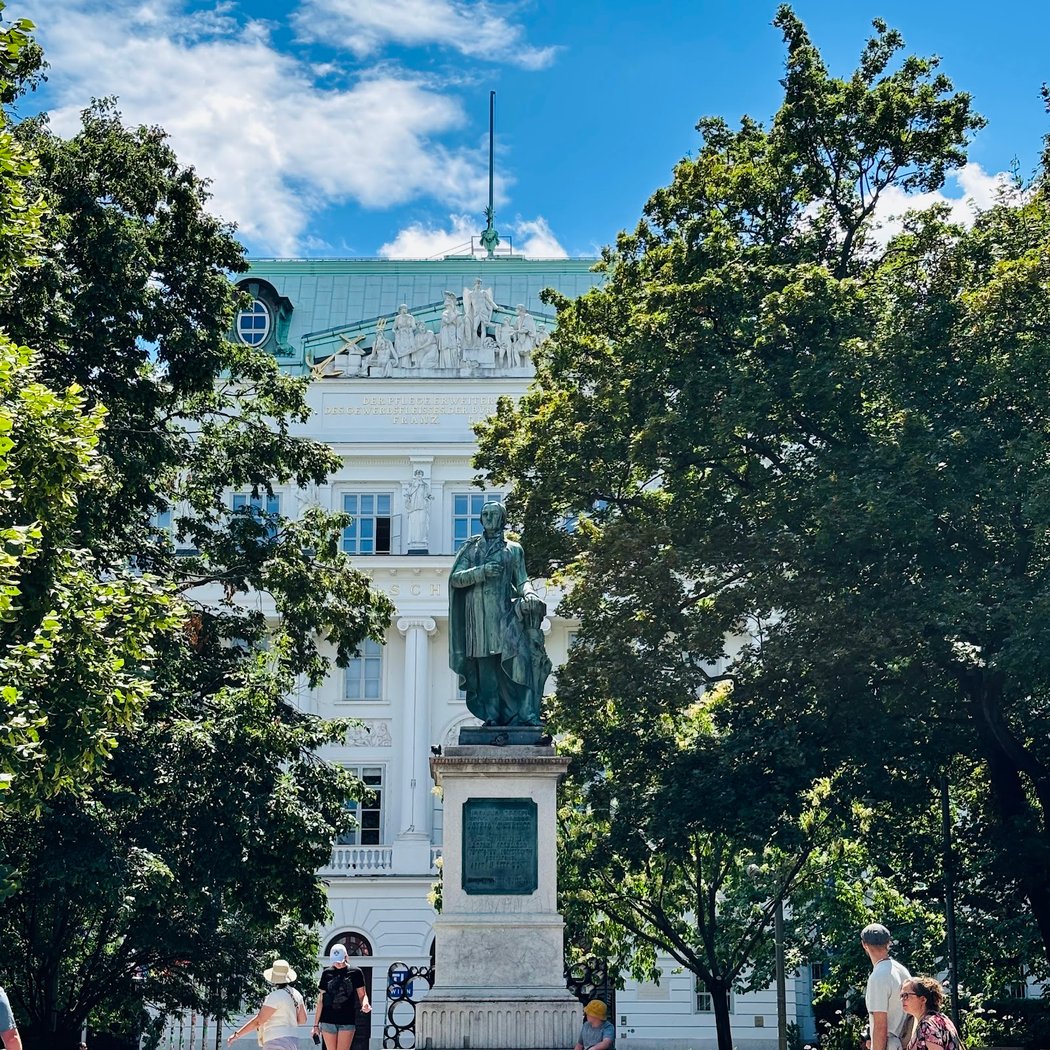 Resselpark 3
