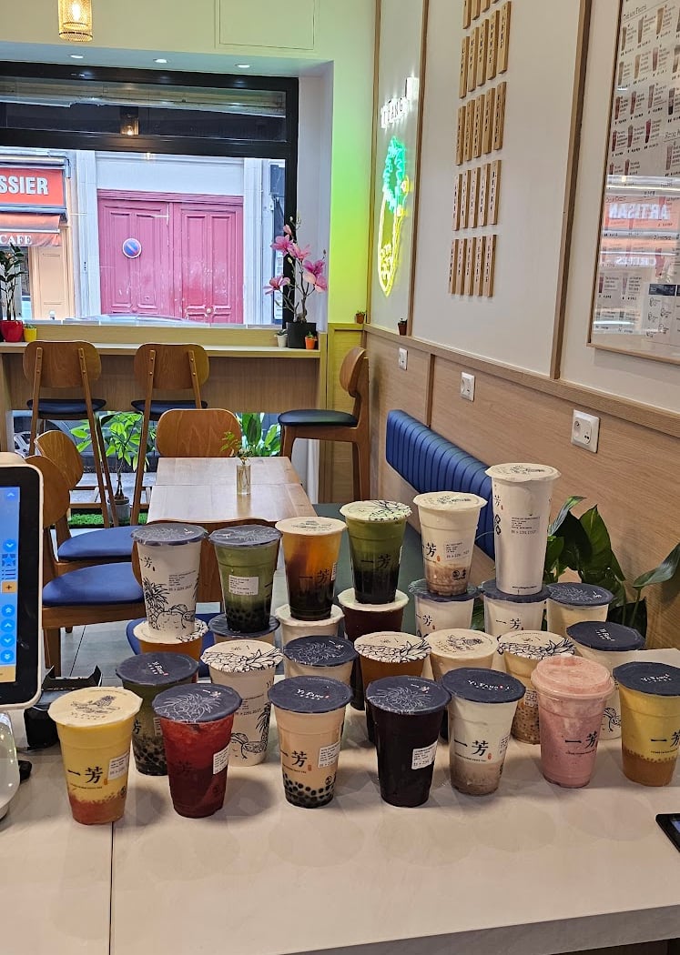 YiFang Fruit Tea Oberkampf 2