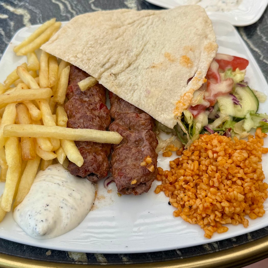 ISTANBUL GRILL KEBAB - VIEUX PORT 3