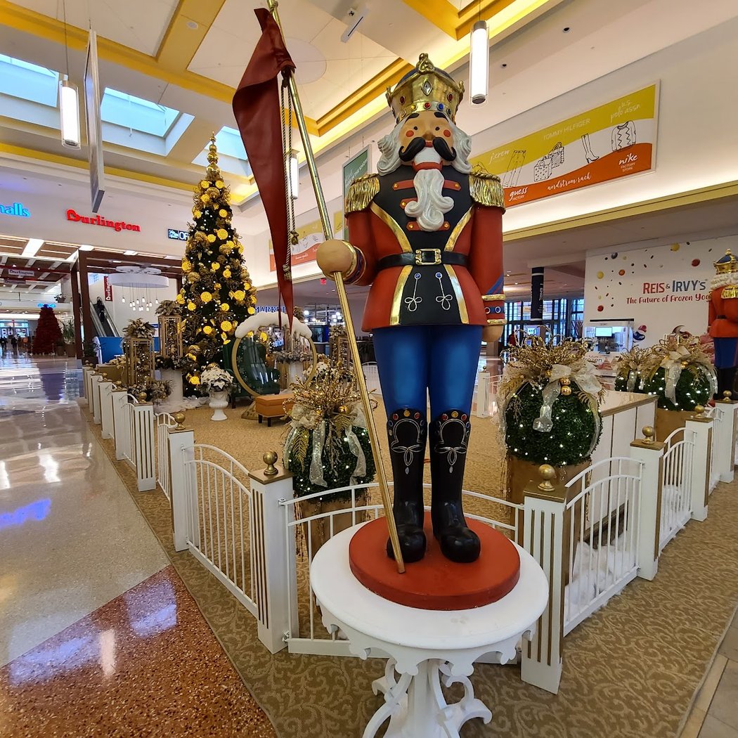 Bergen Town Center 3
