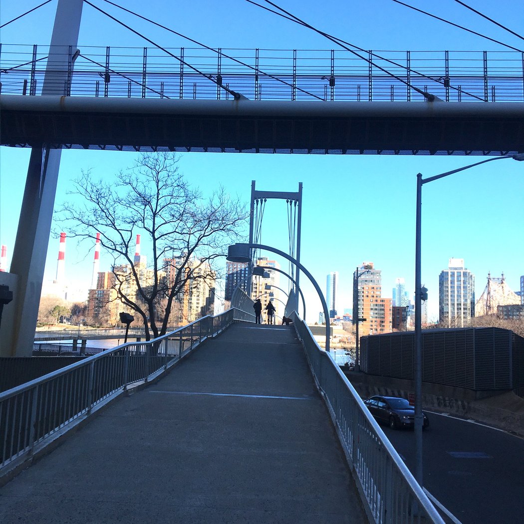E River Esplanade 2