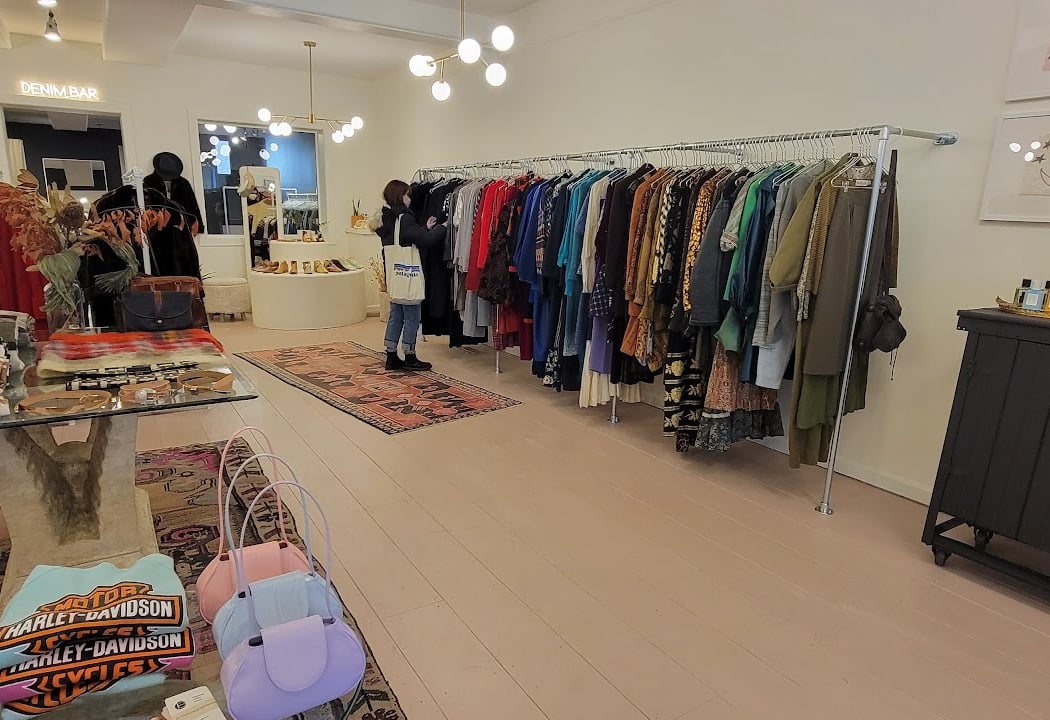 Proprietors Vintage and Handmade 3