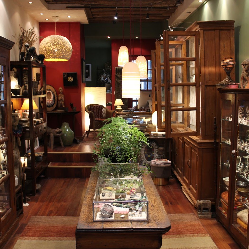 Galerie Kara -Bijouterie et céramiques Paris 4 3
