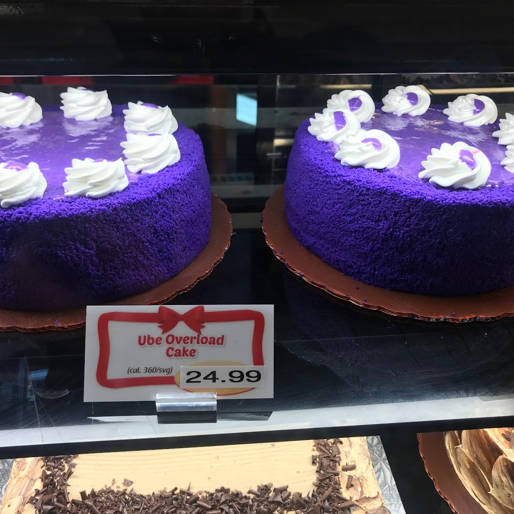 Red Ribbon Bakeshop 3