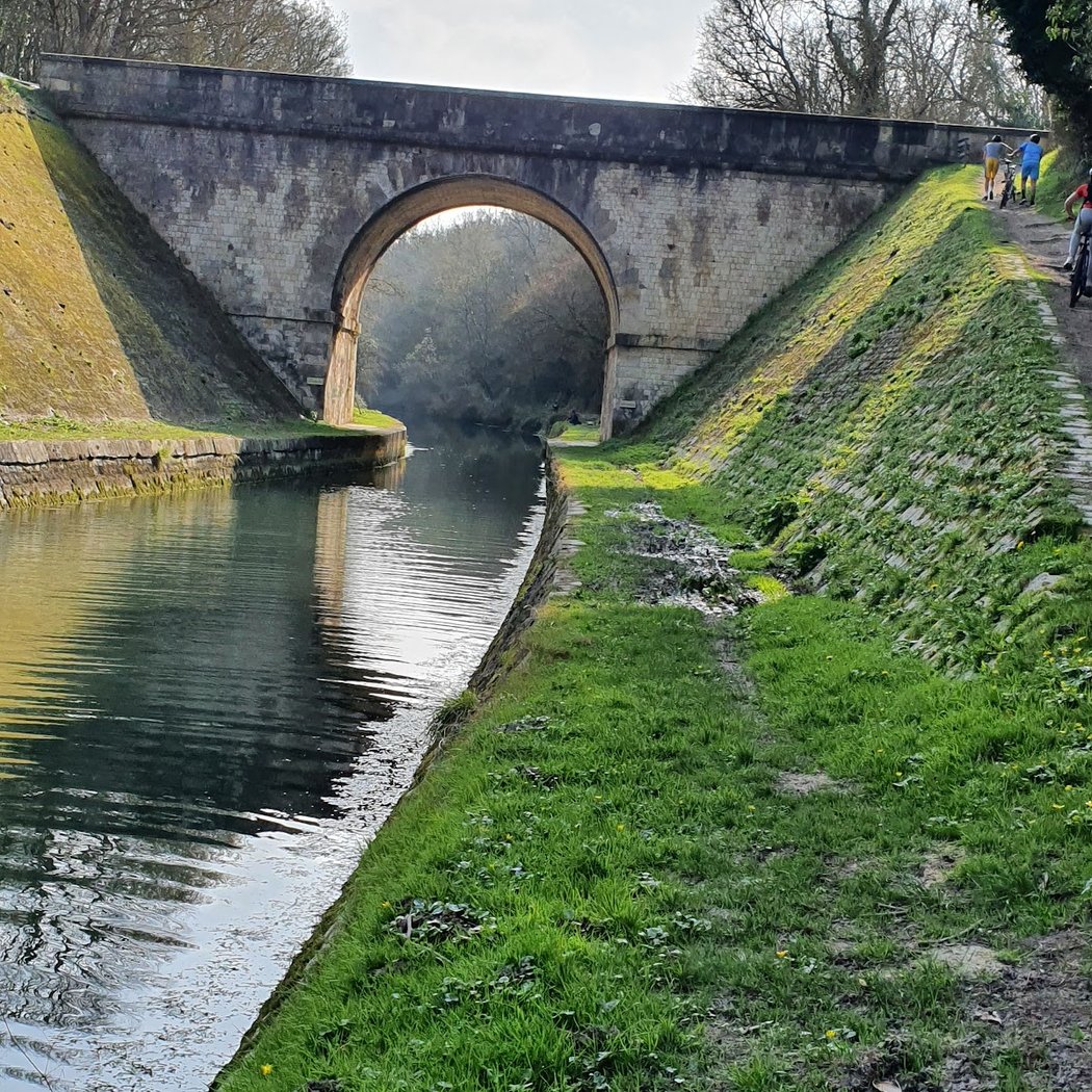 Canal de Marans à la Rochelle 3