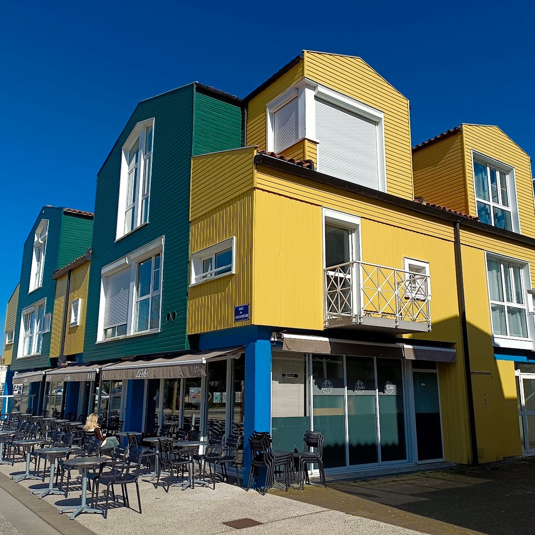 L' Echo BAR LR 2