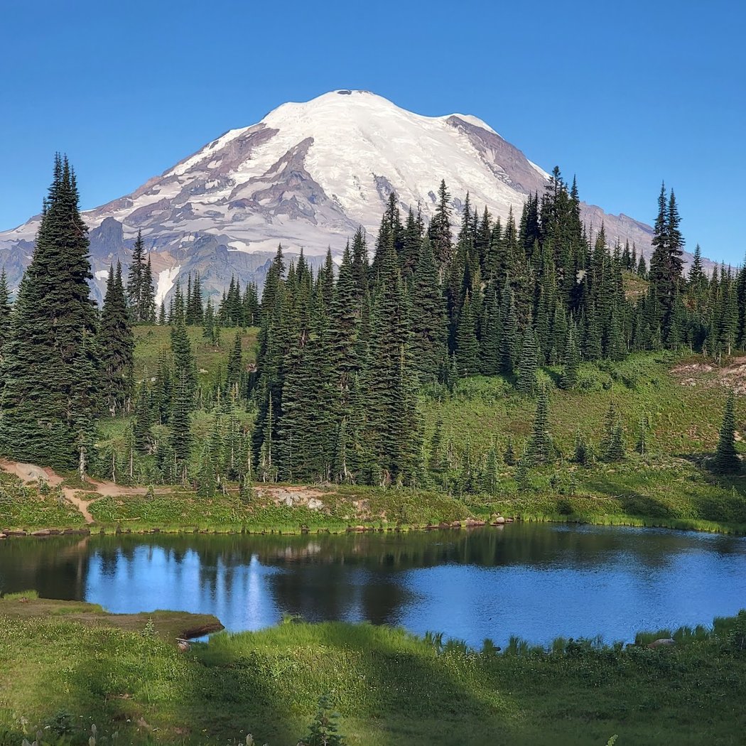 Naches Peak Loop Trailhead 1