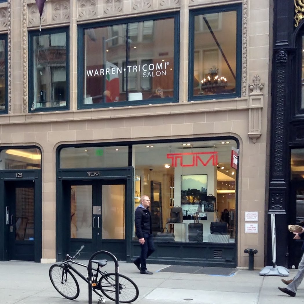TUMI Store - Flatiron 2