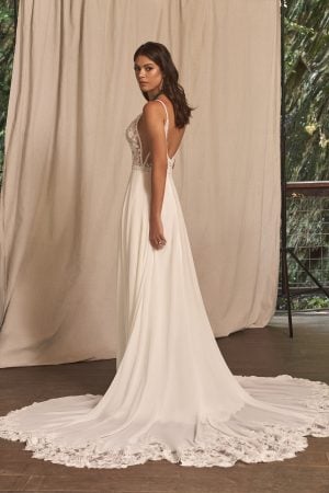 Elegant Lace Bridals 3