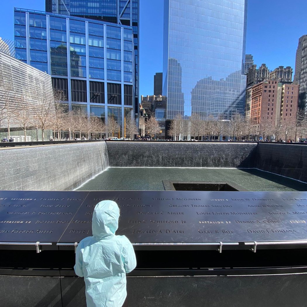 9/11 Memorial Pools 3