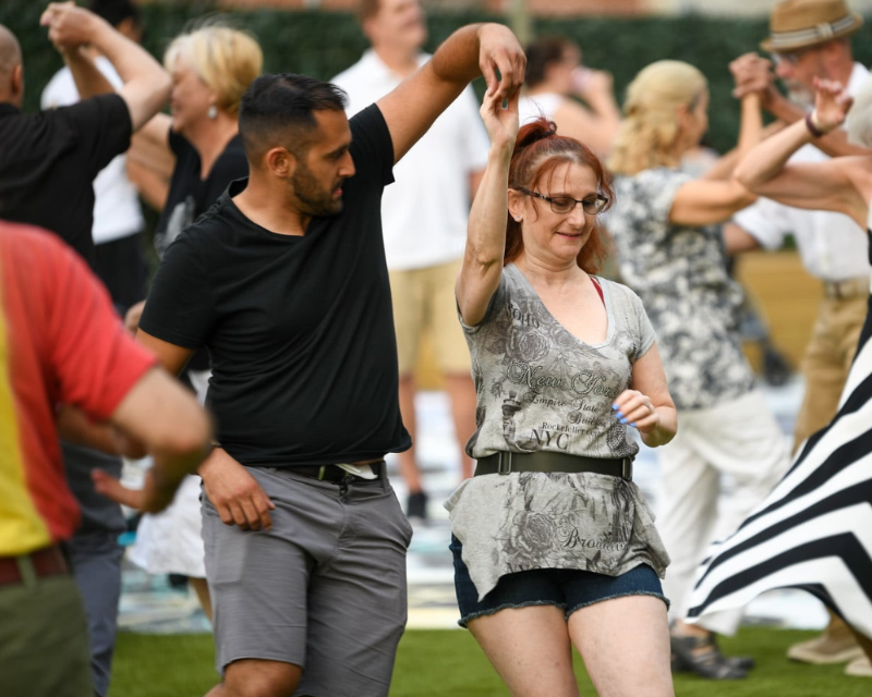 Open Salsa Dancing 1
