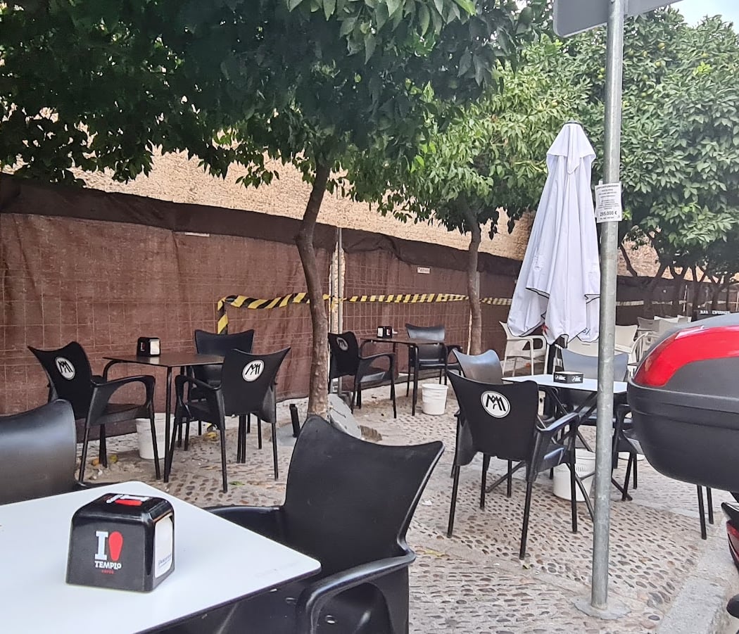 Cafe Bar Macarena 2