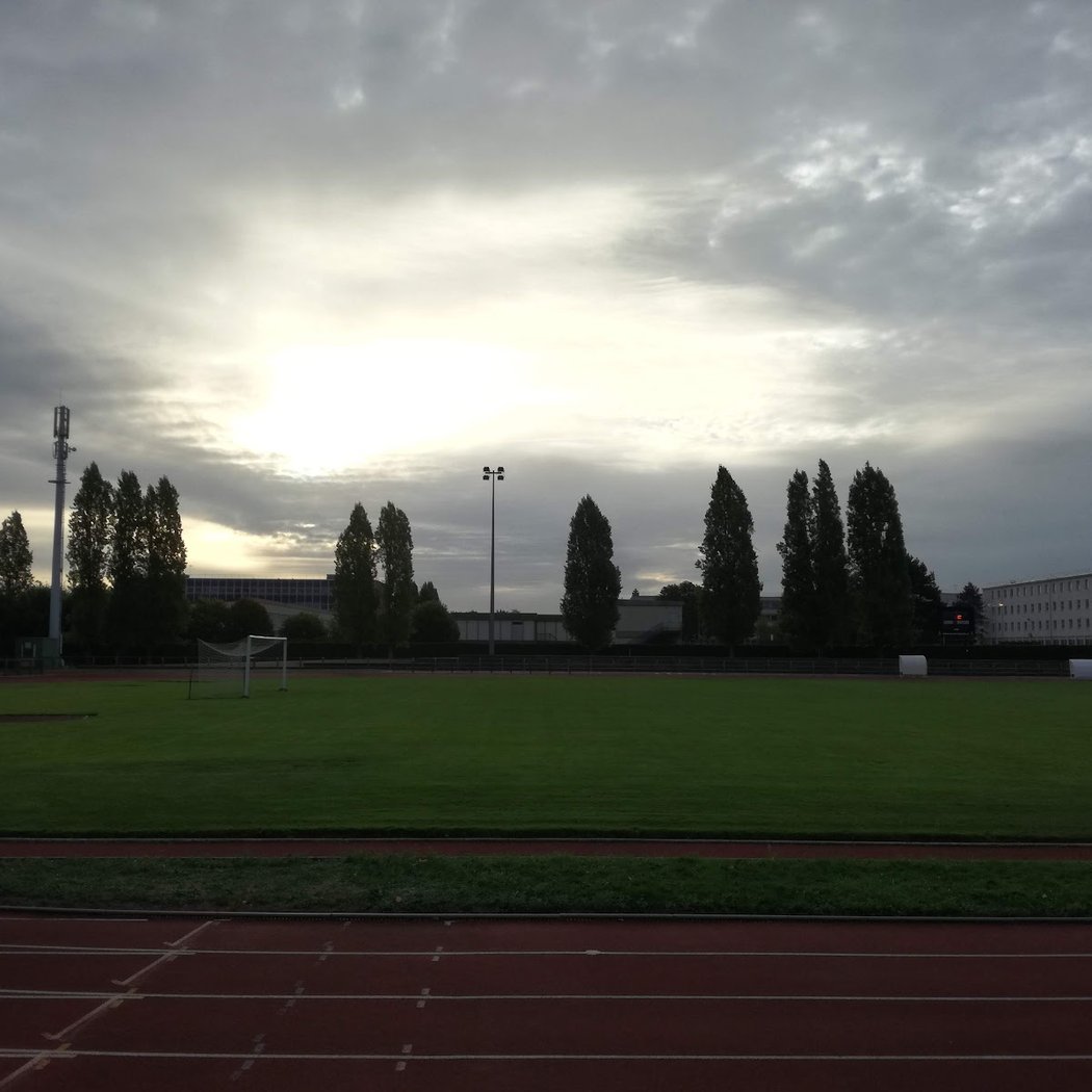 Stade Jean-paul David 4