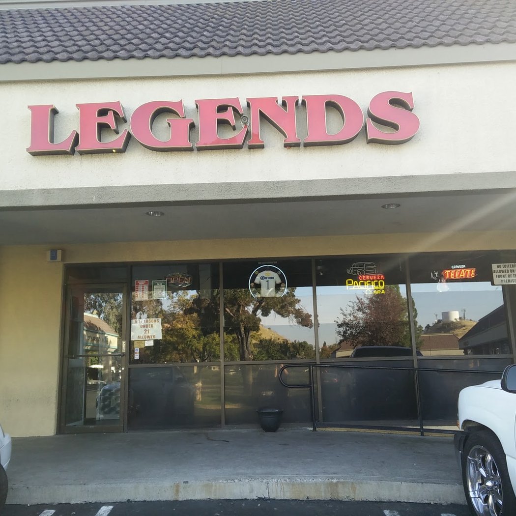 Legends Bar Antioch 2