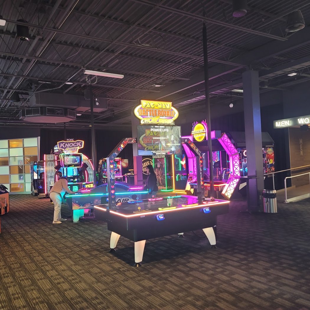 Dave & Buster's Woodbridge - Middlesex 3