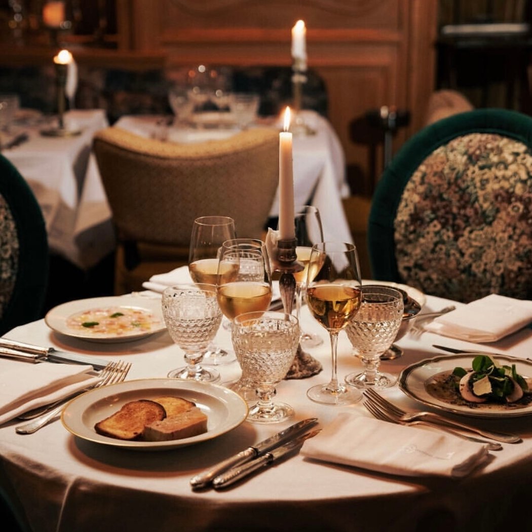 Lafayette's restaurant rue d'Anjou 2