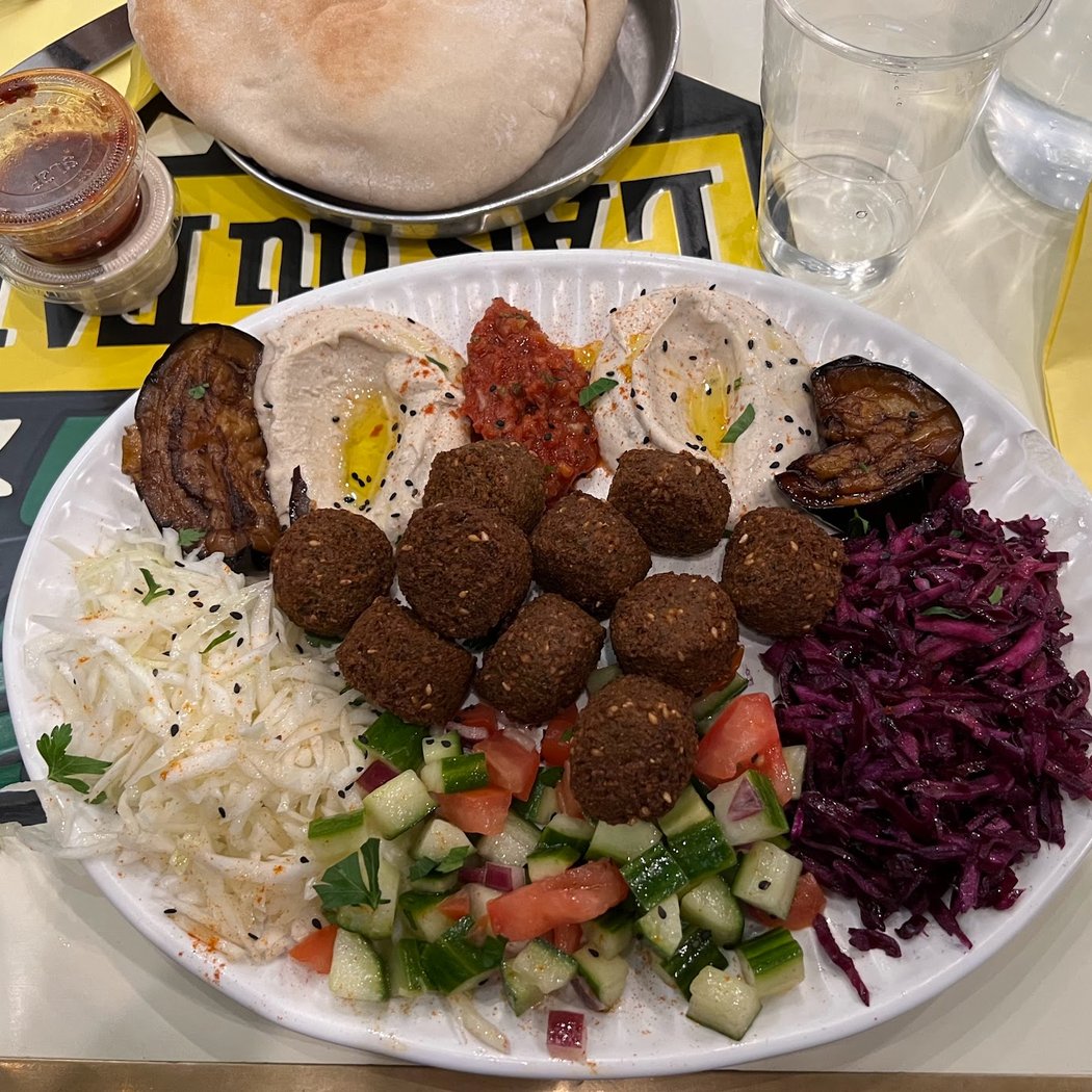 L'As du Fallafel 1