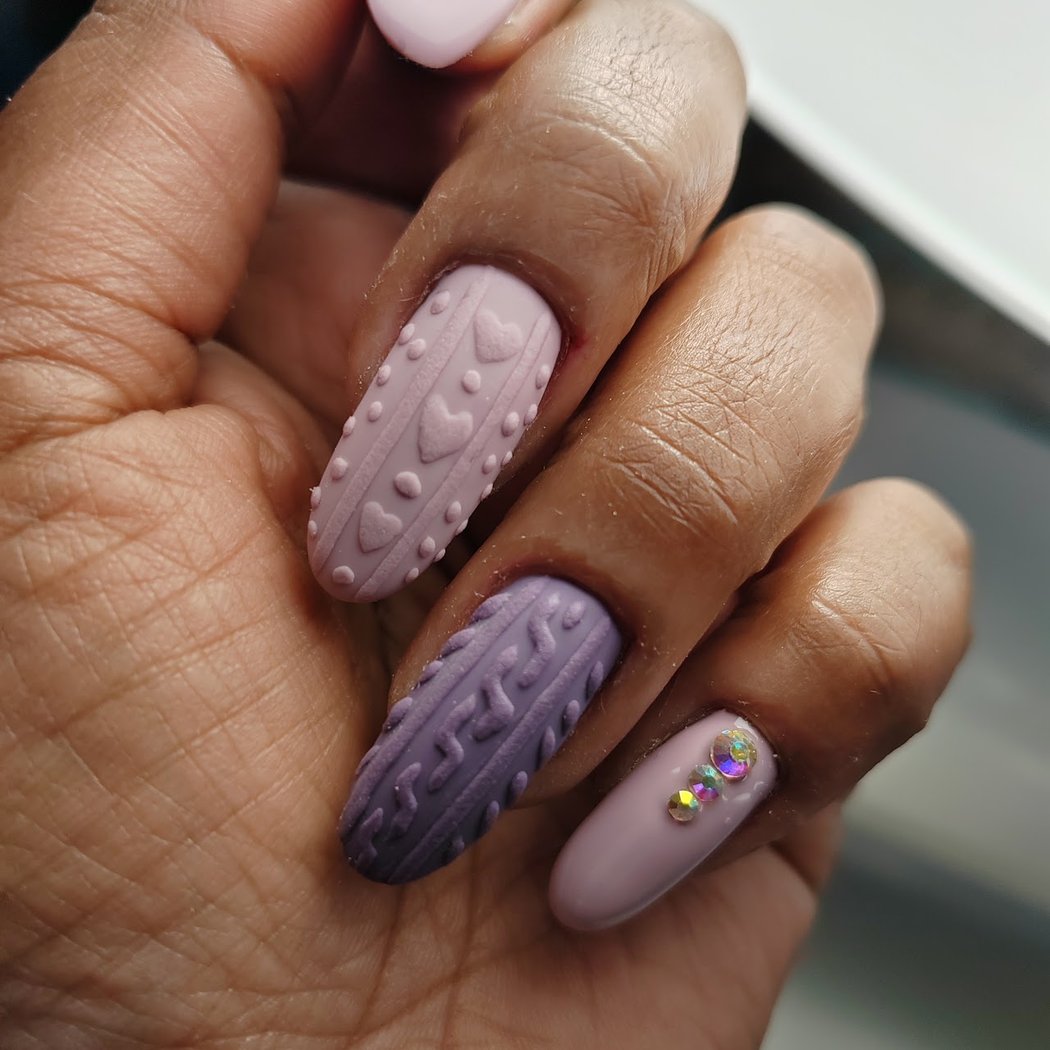 Secret Nails 1