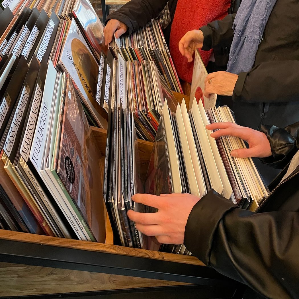 Bar Italia Records 4
