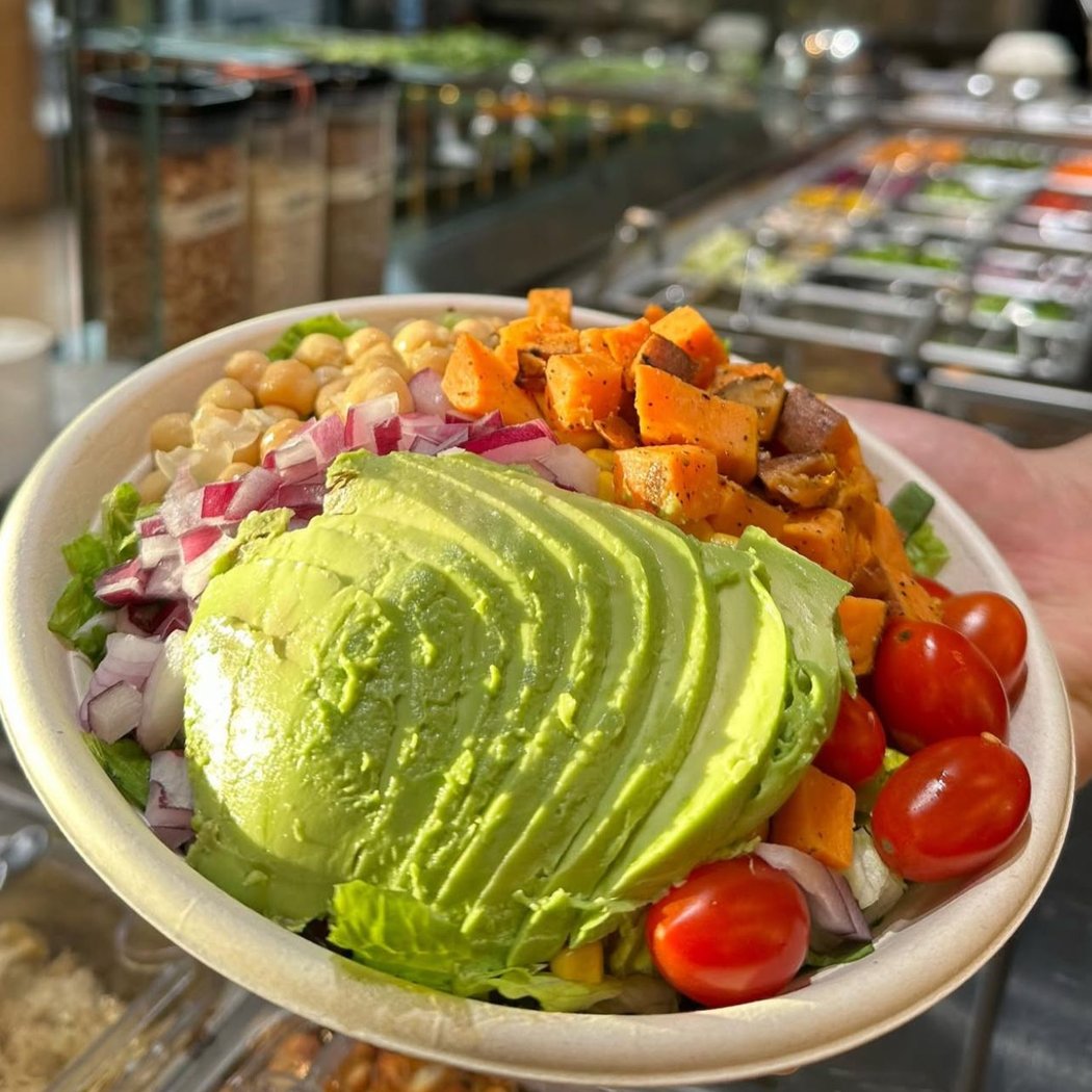 OverGreens Salads & Juice 1