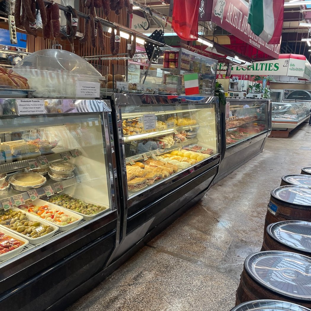 Mikes Deli 4
