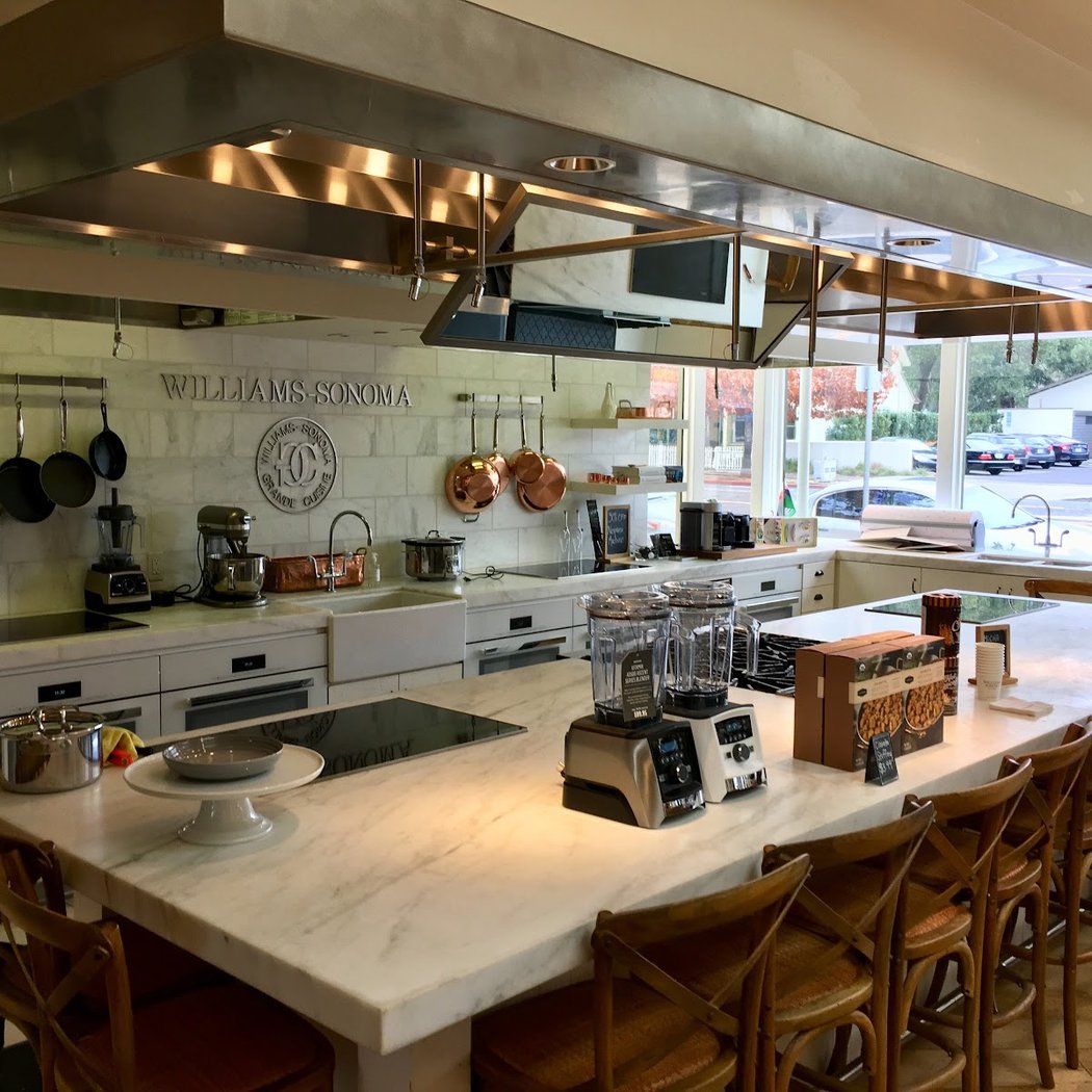 Williams-Sonoma 1