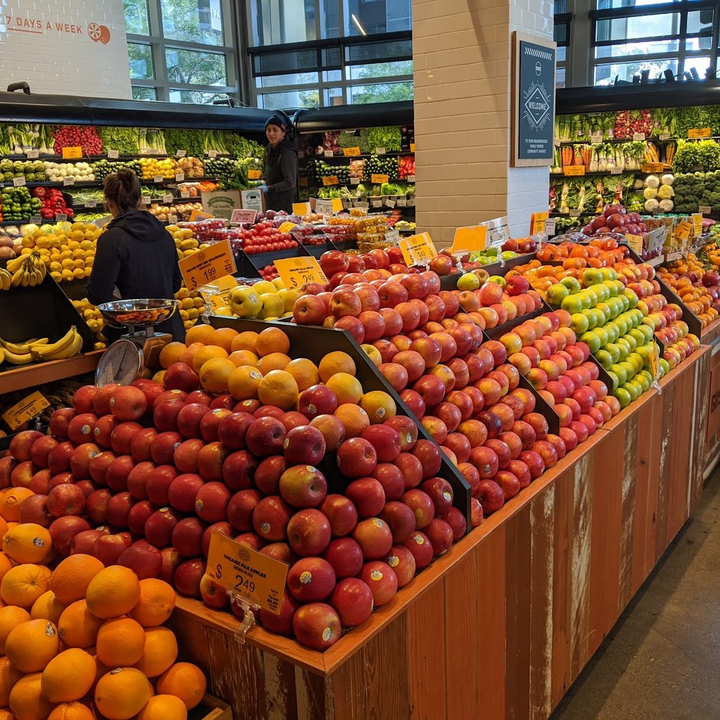 Gus's Community Market 1