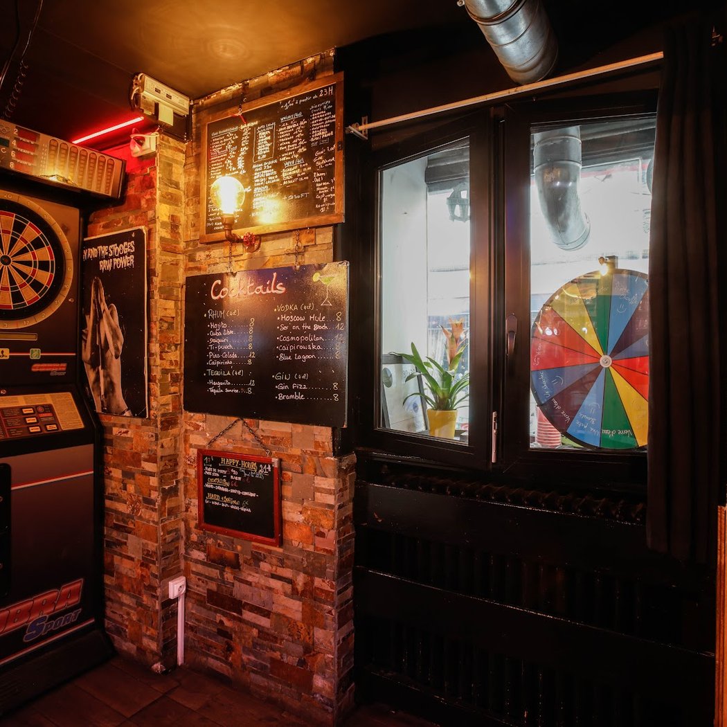 Le Multiplex Bar 4