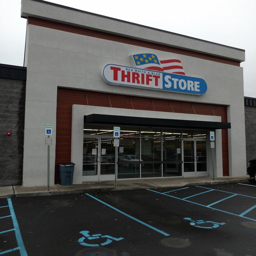 Red White & Blue Thrift Store 2