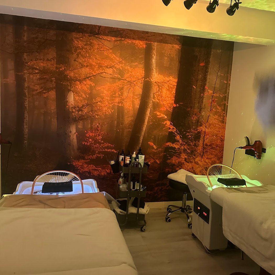 Unique Beauty Studio : Head Spa - Kobido - Massages - Luxopuncture - Soins Visage - Hydra-Facial 4