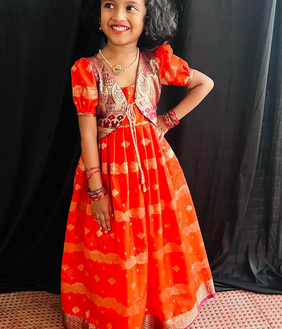 R V & Daughter's Designer Boutique 3