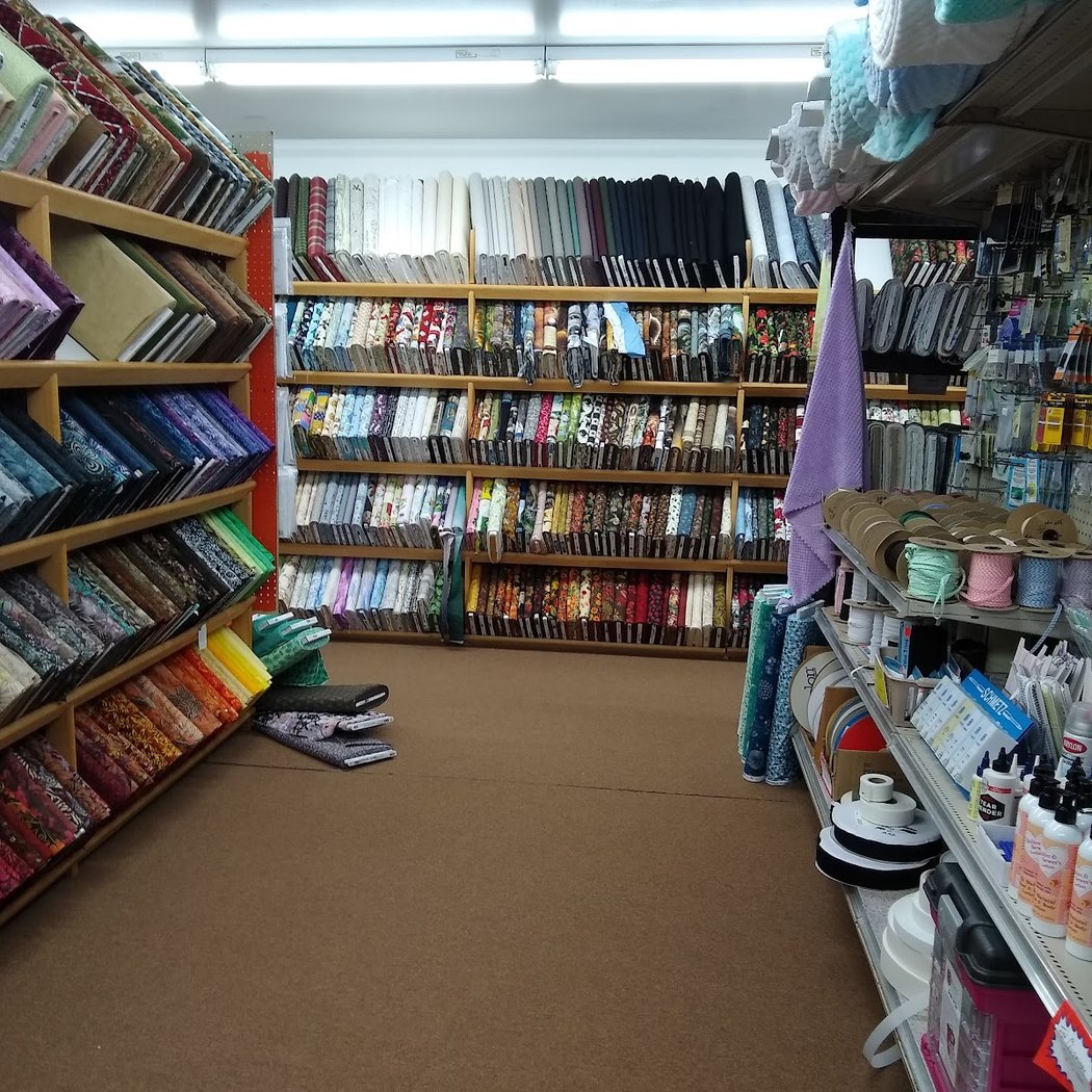 Edgewood Country Store 1