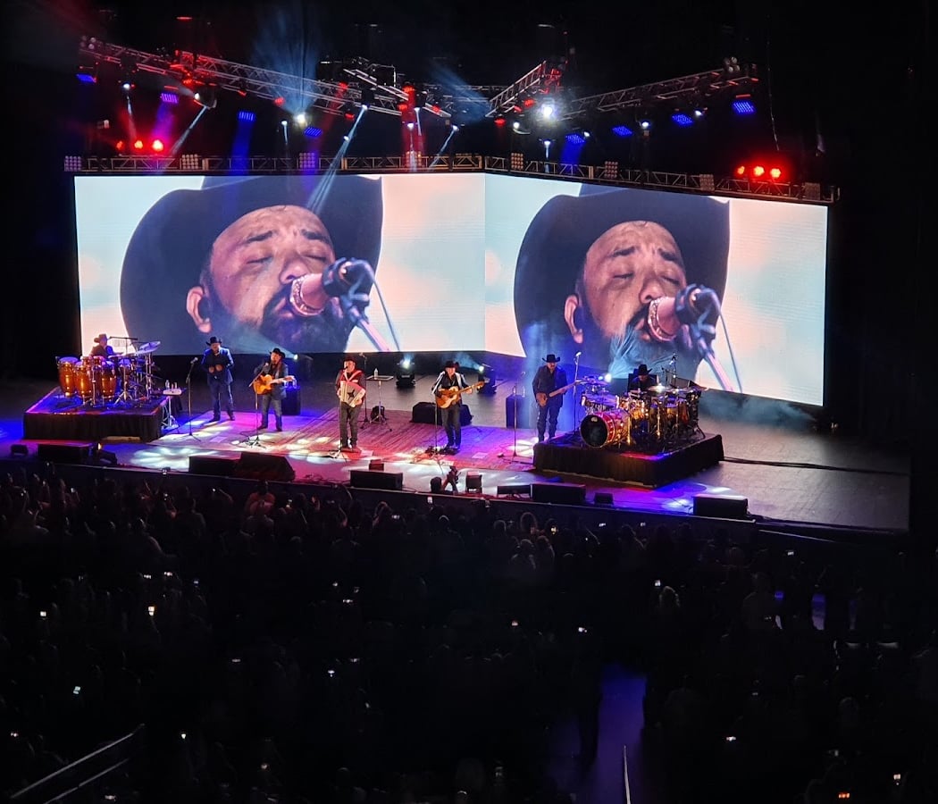Alejandro Fernandez Tickets
