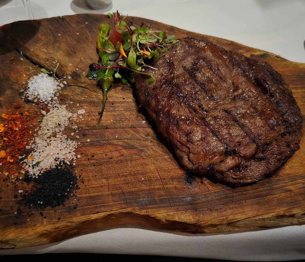 Thanksgiving Dining at LB Steak 1