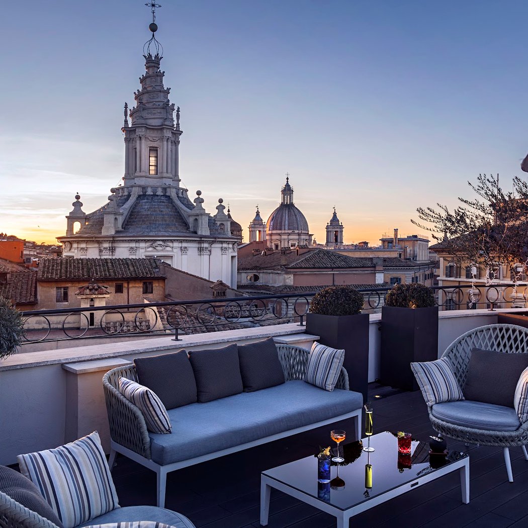 Divinity Restaurant & Lounge Bar 3