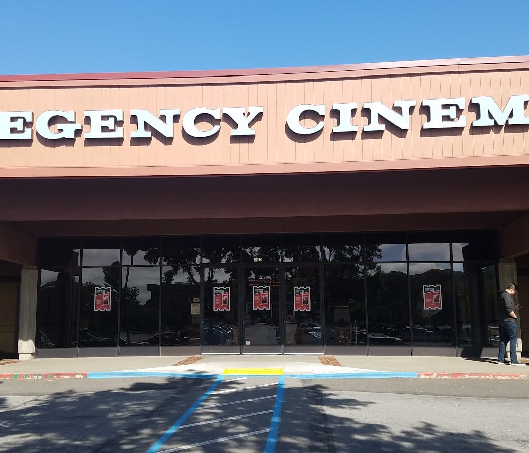 Cinemark Century Regency 3