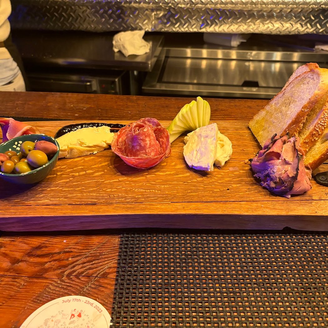 Bread and wine 3