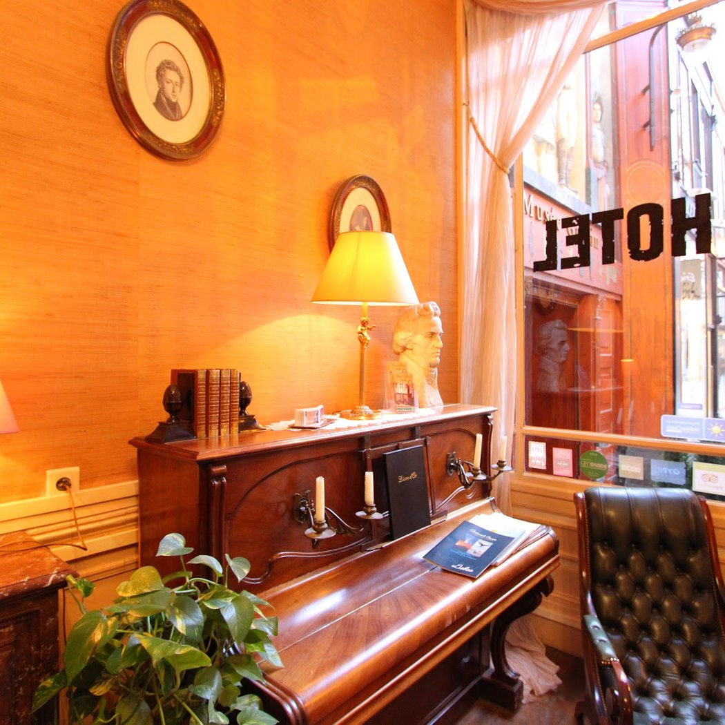 Hôtel Chopin Grands-Boulevards Paris 1