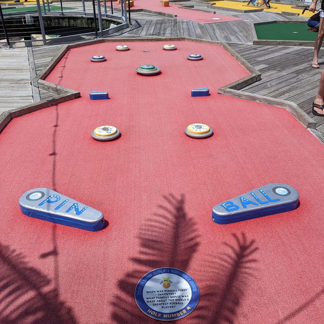 Starlux Mini Golf 3
