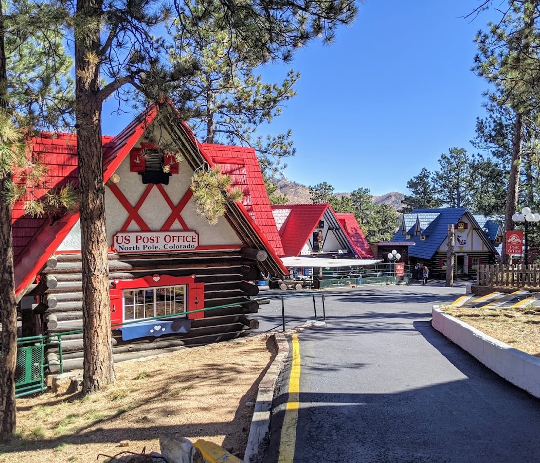North Pole Colorado Santa’s Workshop 3