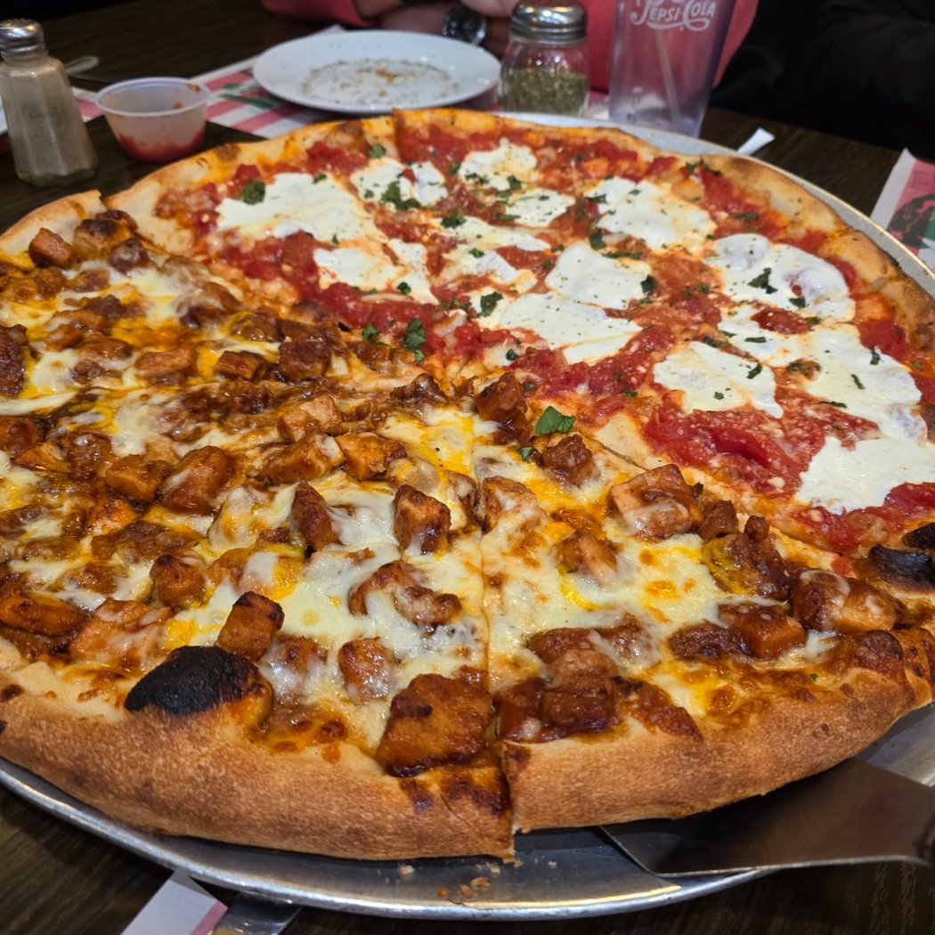 Gino's of Kissena 1