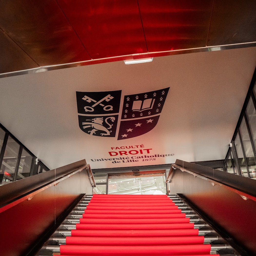 Visite de la Faculté de droit “Le Vaisseau” 1