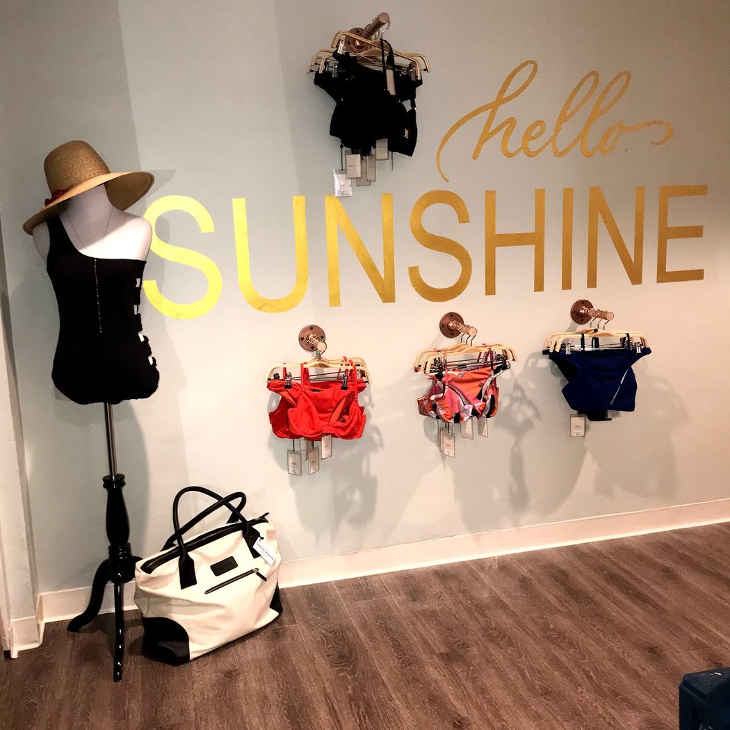 Apres Soleil Tans and Boutique 1