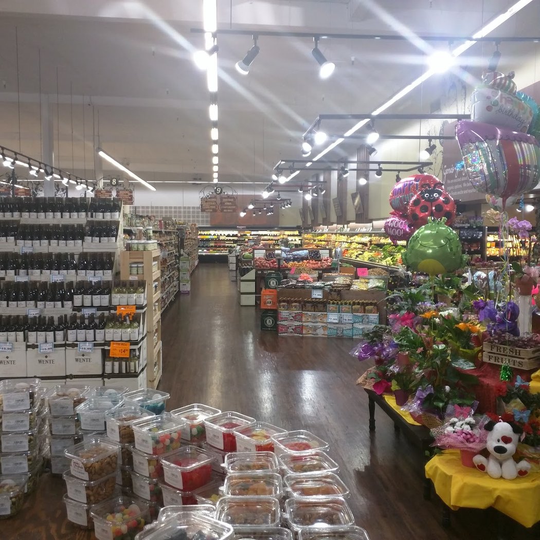 Gene's Fine Foods 3