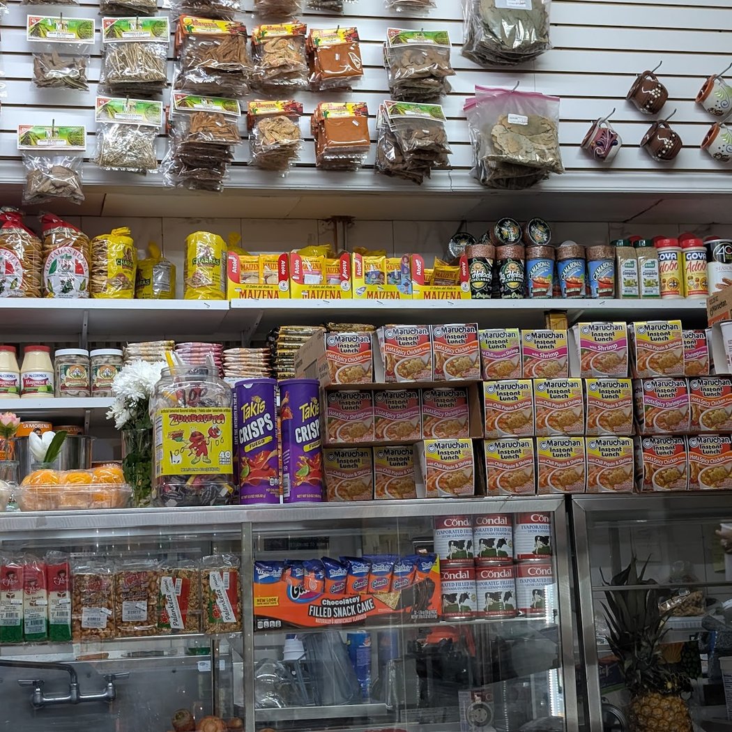 El Mariachi(El Pueblo Deli) 2