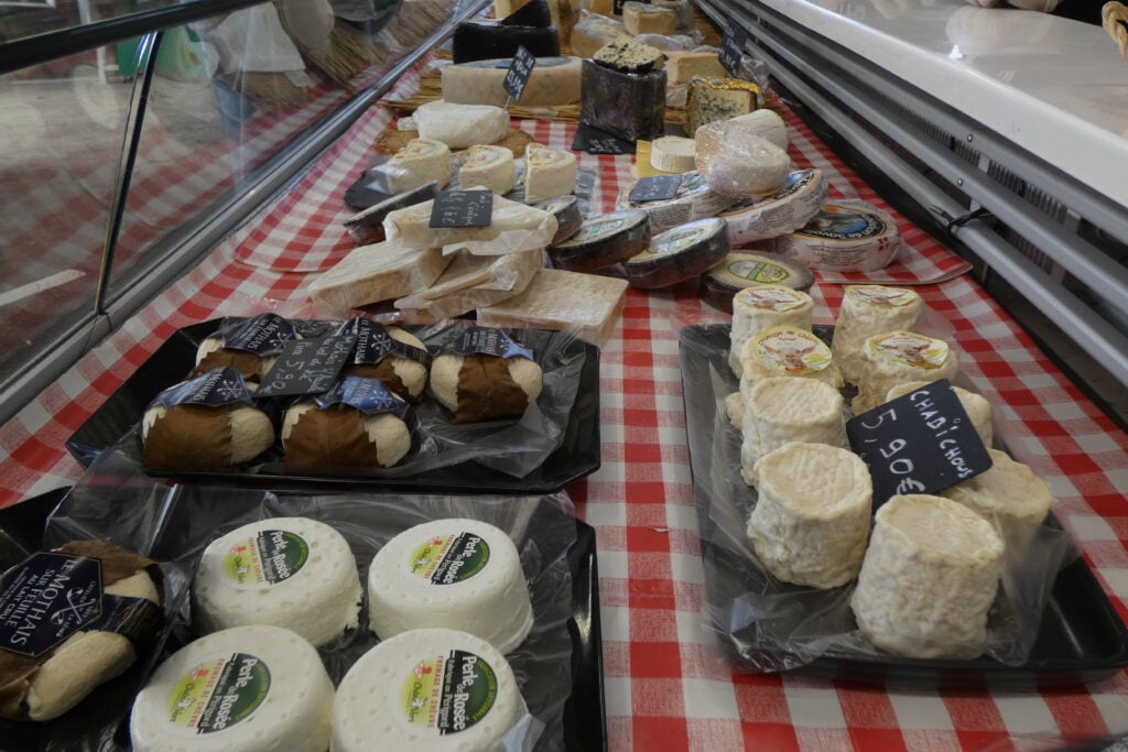 Marché De La Briche 4