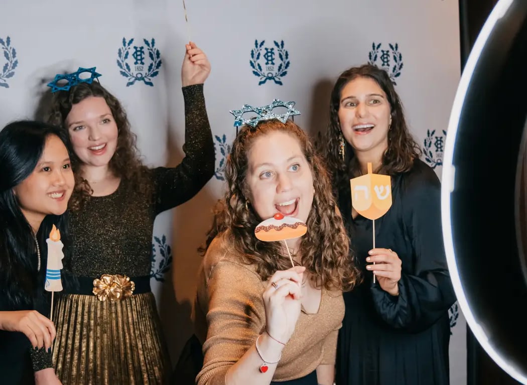 Young Members Circle: Chanukah Soiree 1