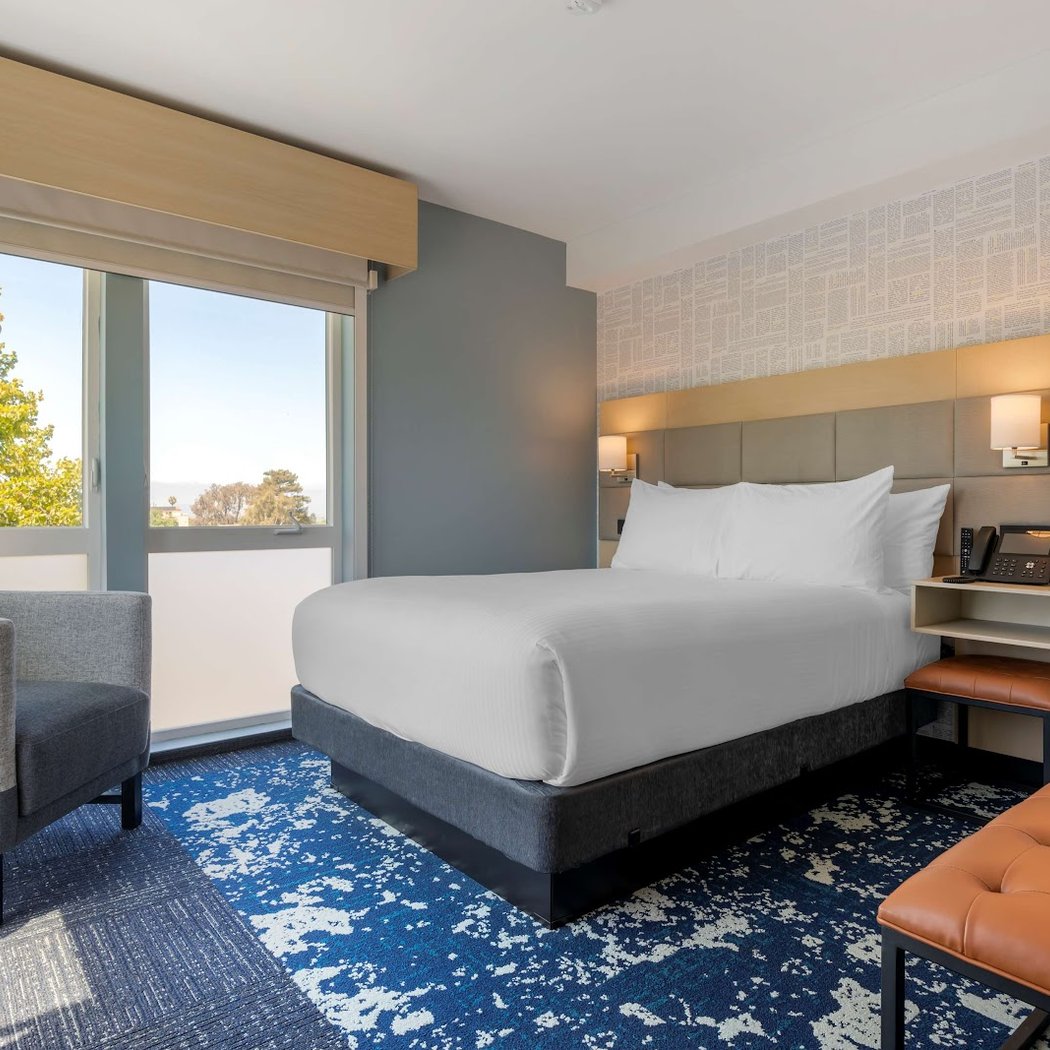 Aiden by Best Western Berkeley 2