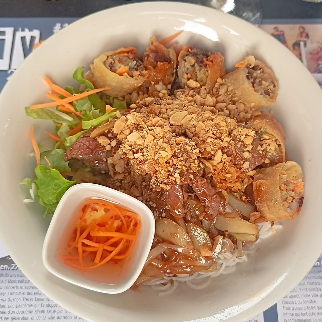 Restaurant LA BAIE D'HALONG 1