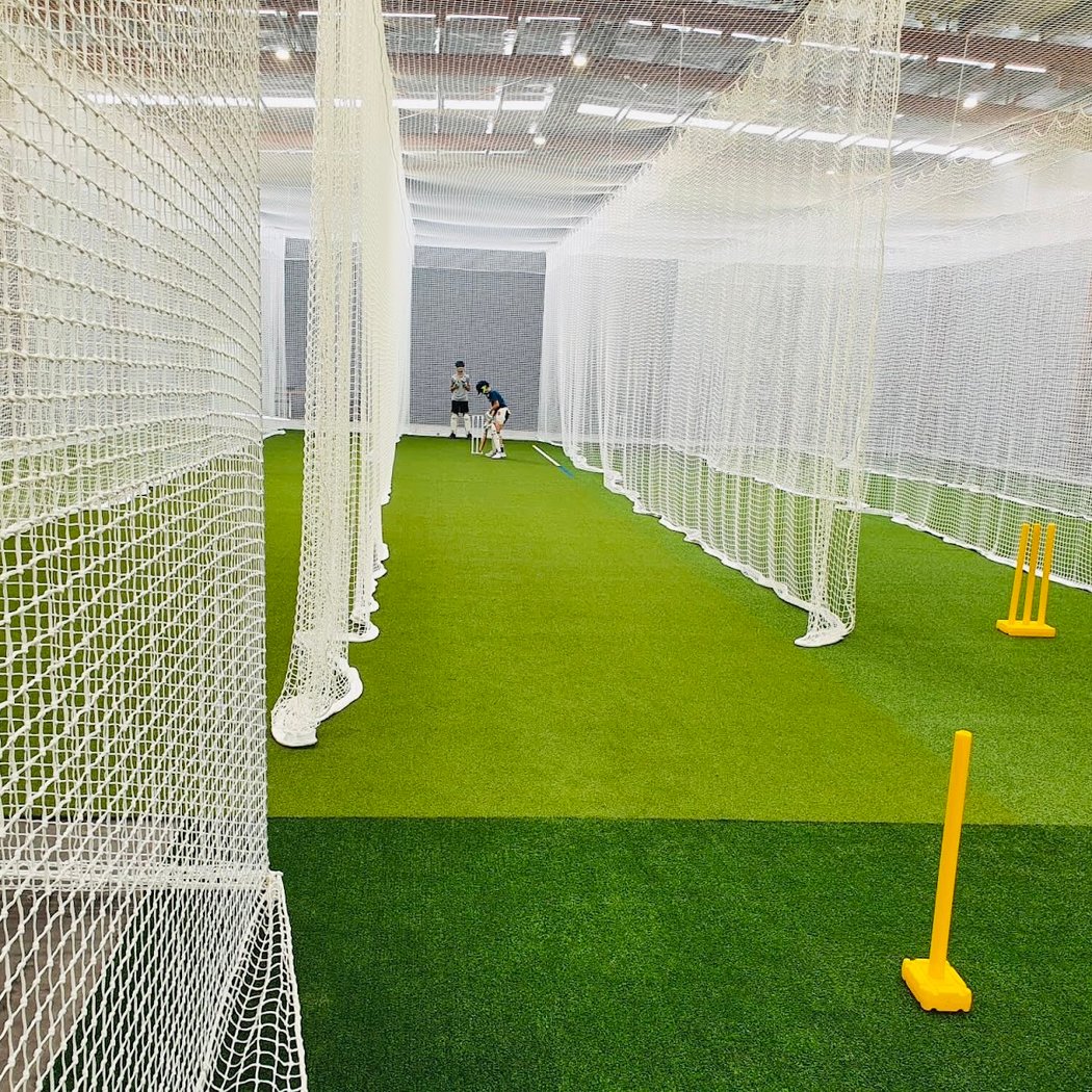 Elite Indoor Cricket 1